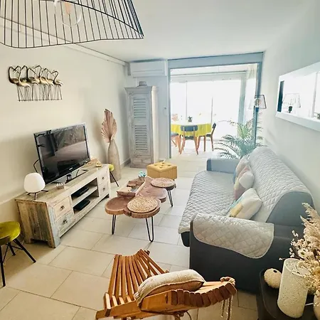 Apartment La Corniche Renove De 66m2 Pleine Vue Mer! *